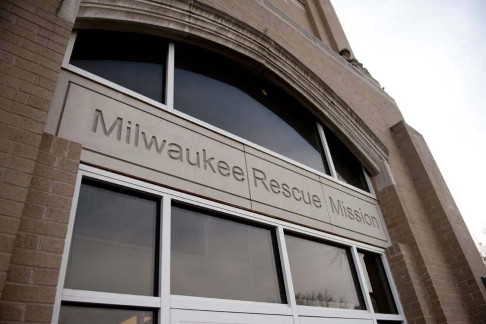 The Iconic Five O’Clock Gives Back in May to the Milwaukee Rescue Mission